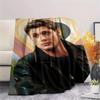 1 шт. Фланелевое одеяло с принтом Дина Винчестера, Высокое качество, Для всех сезонов, Декор для дома, Тепло и уют, Идеально для Рождественских подарков