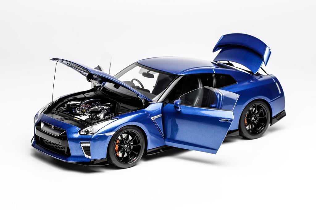 FREESTYLE MOTORHELIX Масштабная модель Nissan Track Edition, разработанная NISMO, 2020, цвет Wangan Blue, готовая модель M83504 1/18 GT-R (Р35)