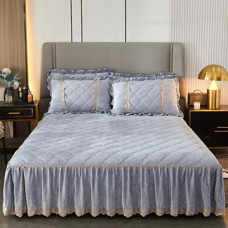 Luxury Solid Color Crystal Velvet Quilted Bedspread King Queen Size Lace Soft Coral Fleece Bed Skirt Not Including Pillowcase