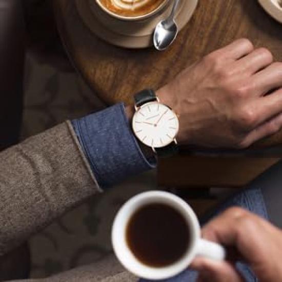 Watch Hannah Martin Simple Fashion Casual Business Watch Japanese Quartz Movement 40mm Dial Genuine Leather Band Unisex and Men's (Black White)