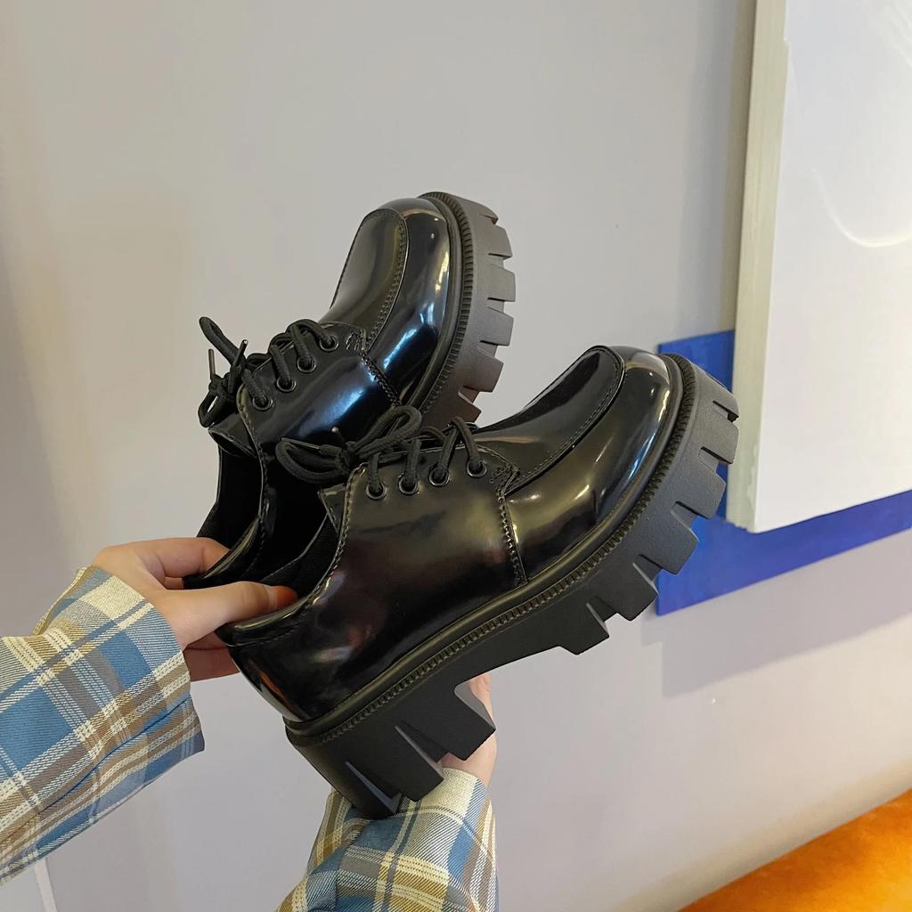 Модные женские кеды на массивном квадратном каблуке с высоким носком 2024 года, модные туфли на платформе со шнуровкой, женские повседневные туфли