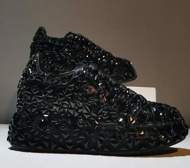 Модные шлепанцы, сандалии, новая мода, туфли на платформе, кроссовки на платформе, роскошные кроссовки со стразами, осень-весна, кожаные женские туфли