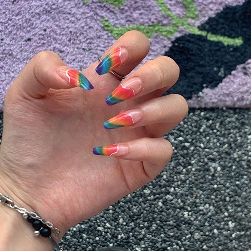UUUUU. КОМПАНИЯ NAILSBYMETS