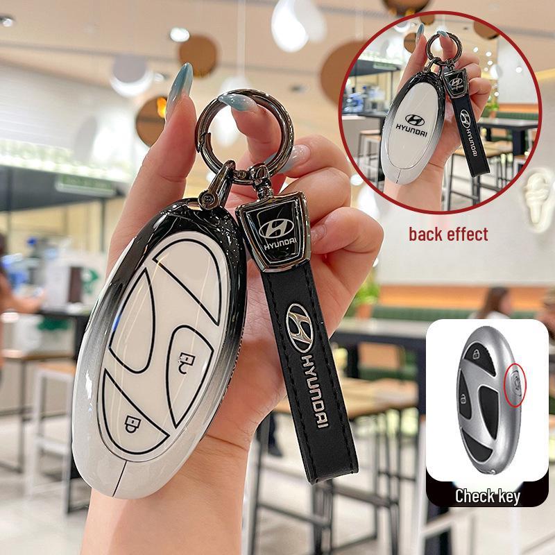 Чехол для ключа Hyundai Tucson L 2025: Полностью металлический корпус для новой модели 5-го поколения