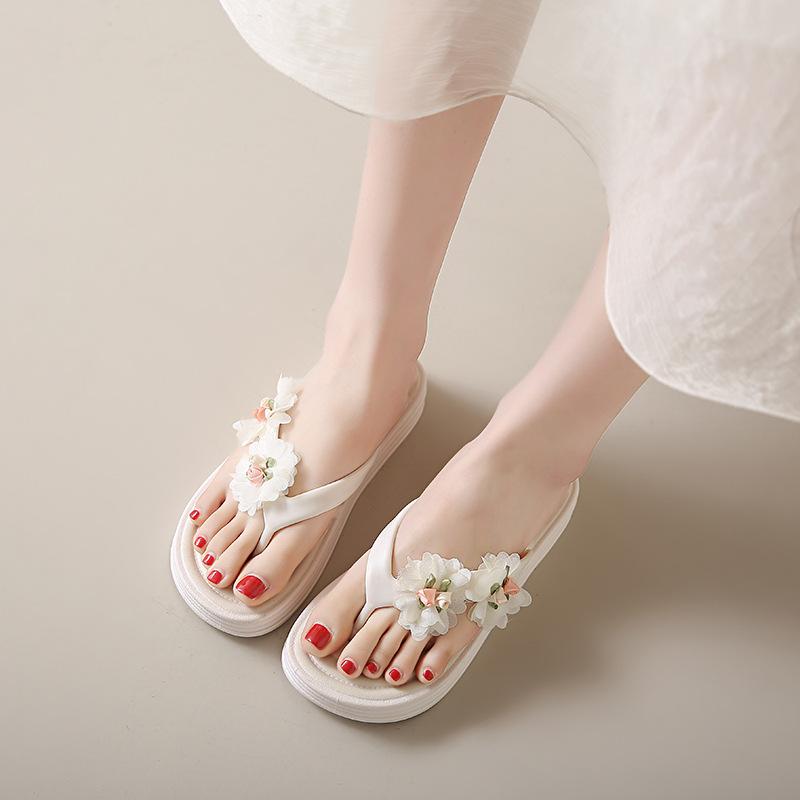 Шлепанцы в форме цветка для женщин, летняя износостойкая и нескользящая обувь на плоской подошве, пляжная обувь для женщин