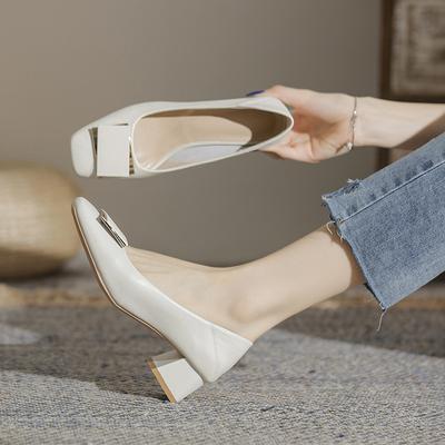 Модные офисные туфли с квадратной пряжкой 2025 Новые женские лаконичные туфли-лодочки из натуральной кожи на невысоком каблуке с квадратным носком