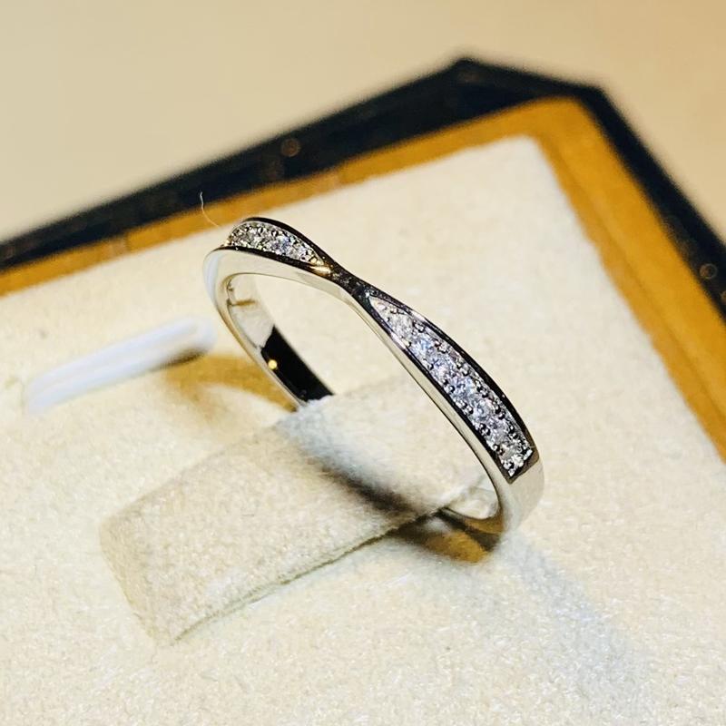Huitan Fashion Contracted Women Finger Rings Thin Band with Shiny Crytsal CZ Exquisite Versatile Accessories Hot JewelryGood product