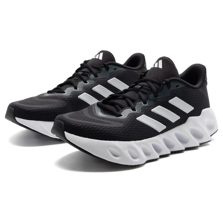 adidas Switch Run Black White Мужские кроссовки Core-Black Cloud-White Halo-Silver IF5720