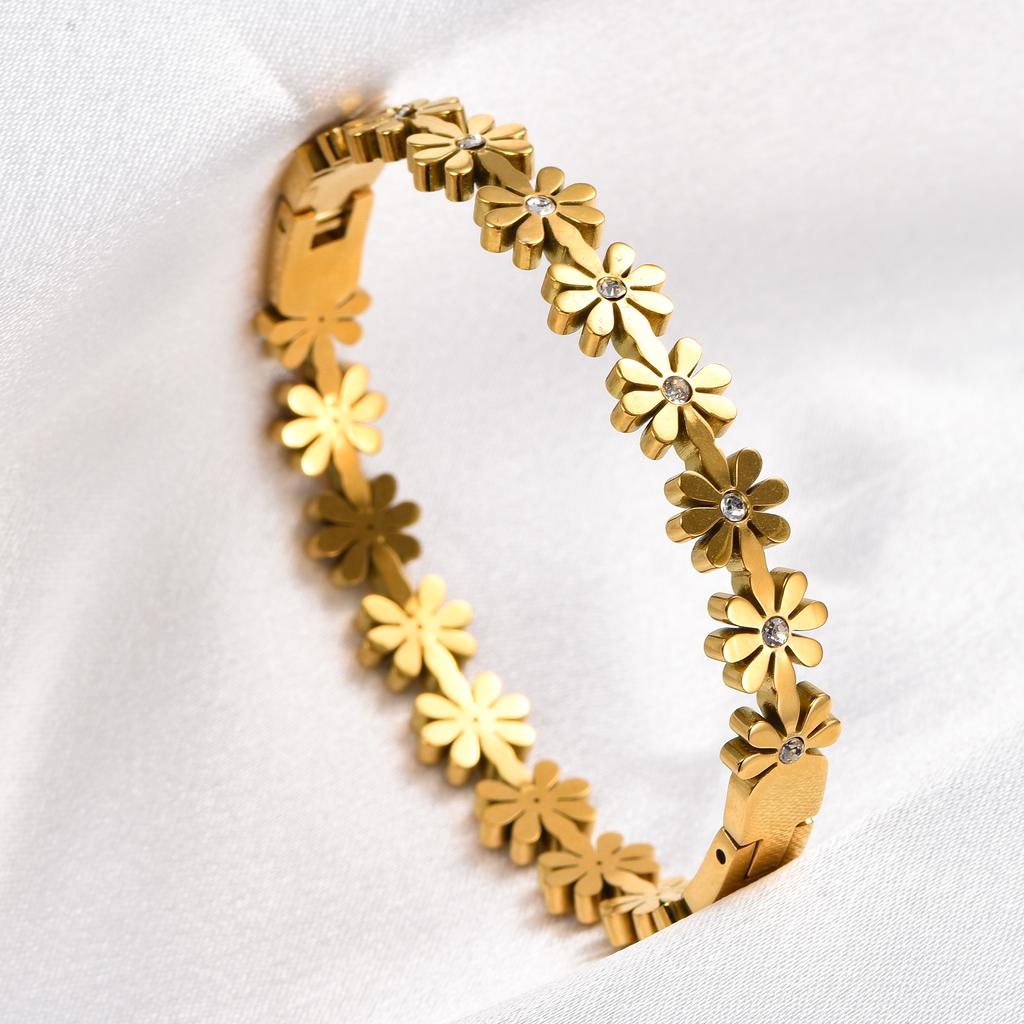 Elegant Stainless Steel Flower Bangle for Women Openable Cuff Bracelet Wristband Metal Jewelry Making Accessories Gift for Her