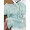 Мятный Волнистый Вязаный Свитер с Открытой Спиной Ледяной Шелк Футболка с Коротким Рукавом Женский Летний Универсальный Фактурный Топ с Открытыми Плечами