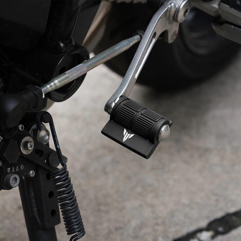 Для YAMAHA MT07 MT 07 MT09 TRACER MT10 MT03 FZ6 FZ1 XJ6 мотоциклетная накладка переключения передач, защитная педаль рычага переключения передач и брелок