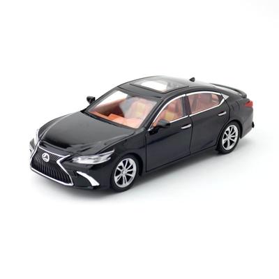 1/24 Игрушечная машинка Lexus ES300h для детей, литая миниатюрная модель, инерционная, со звуком и светом, открывающиеся двери, коллекционный подарок для мальчиков
