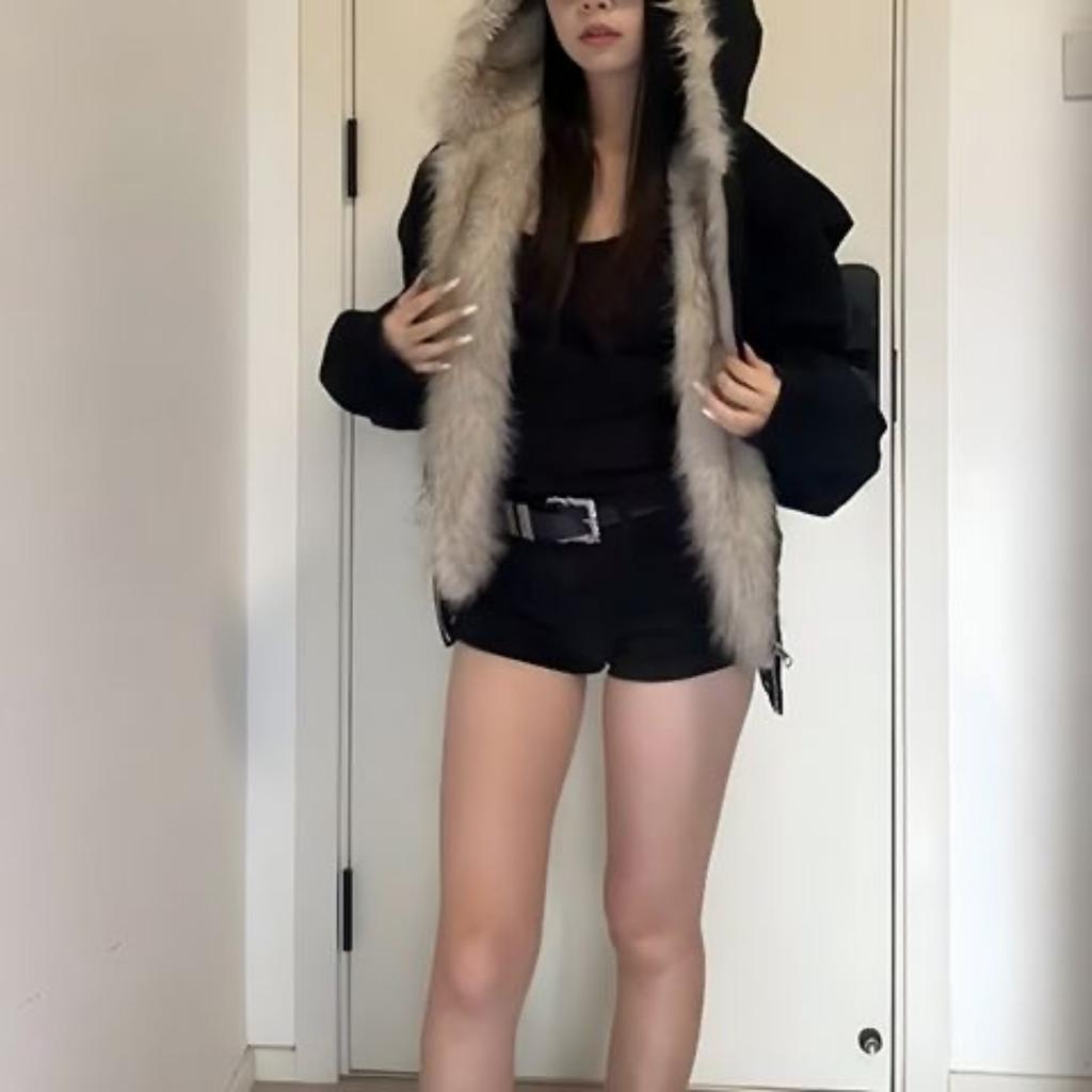 2KWEIRD Winter New Elegant Liner Fur Loose Coat Women Y2k Fur Collar Hood Thick Fashion Parkas Casual Outerwear Cotton Padded Jackets