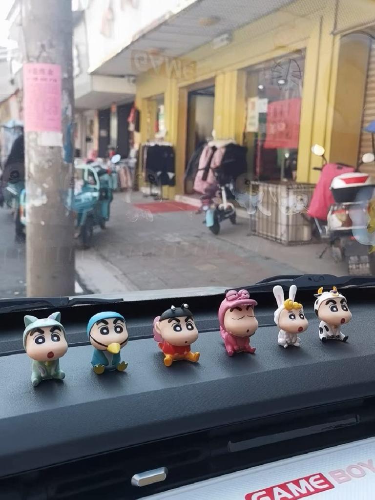 Denyeet Decoration Animation Crayon Cute Center Console Doll Figure Crayon 6 Piece Set Crayon Car Interior Accessories Shin-chan Shin-chan Shin-chan