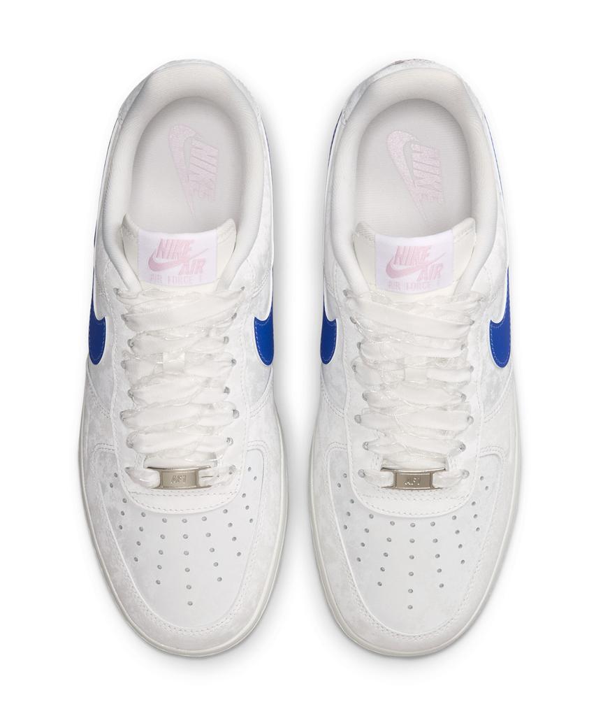 Nike Air Force 1 07 Lv8 W - Summit White:Off White:Bleached Lilac:Old Royal / Iw1235-121