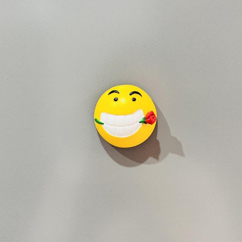 Магнит на холодильник в виде 3D эмодзи сердца - Милый подарок для лучшей подруги 'Я люблю тебя'