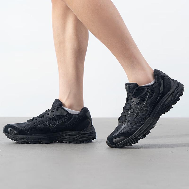 Mizuno Мужские всесезонные беговые кроссовки с амортизацией D1GH2412