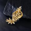 Vintage Crystal Flower Brooch Pin Rhinestone Brooches Gold Jewelry Party Gifts