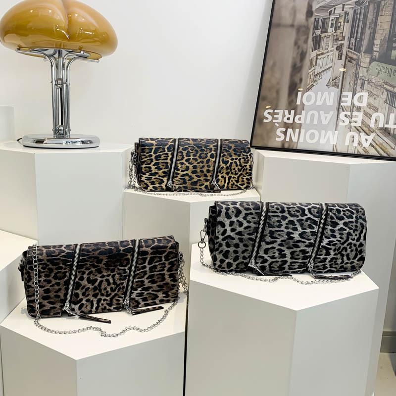Сумка женская сумка 2025 новая корейская версия мода леопардовый принт сумка на плечо ins интернет-знаменитость большая вместимость сумка-мессенджер маленькая квадратная сумка pu