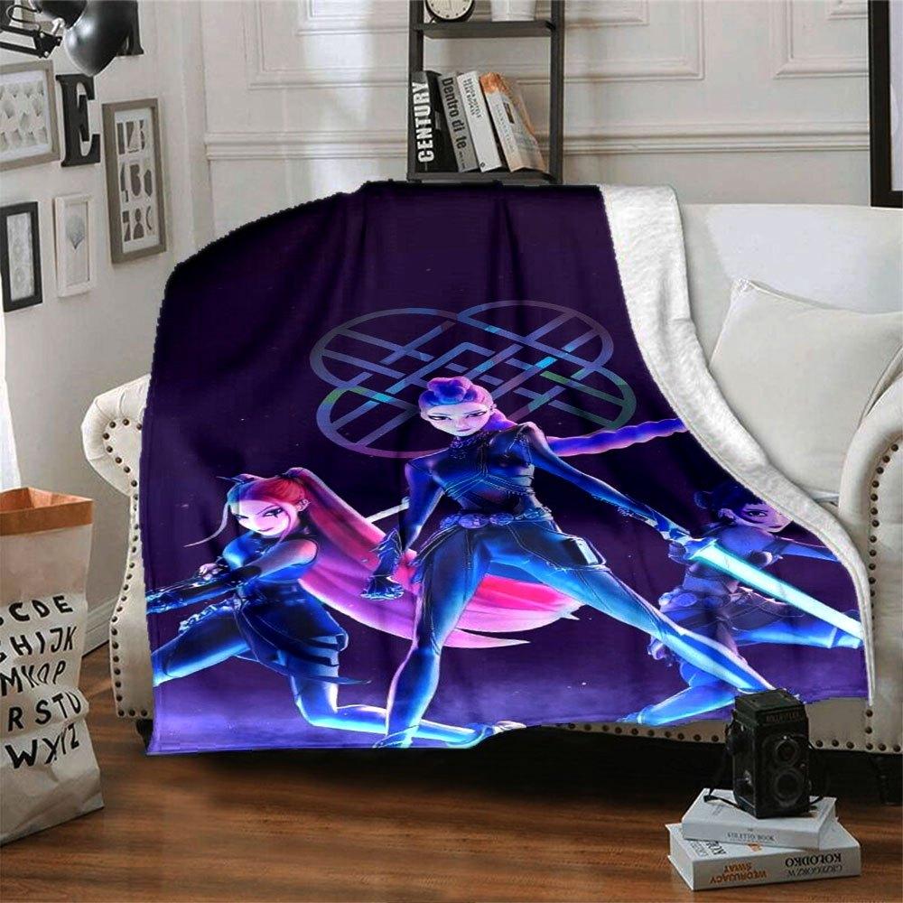 1pc Hunter X Kopo group Themed Flannel Blanket Suitable for Bed, Home Decor, Graduation Gifts, Easter, Back to School, Christmas, All Season Use