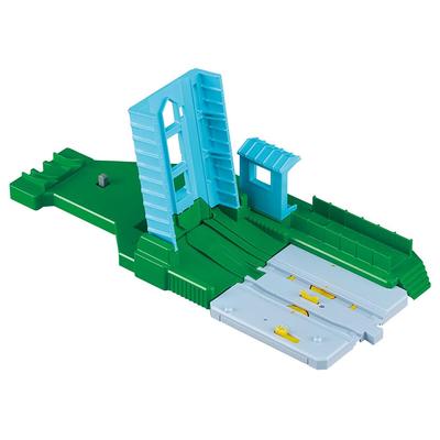 Игрушки и игры – Игрушечные машинки, поезда и транспорт