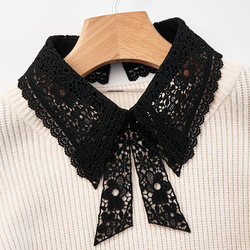 Vintage Embroidery Fake Collar For Women White Lace Hollow False Detachable Collar Lapel Shirt Tie Necklace Clothes Accessory
