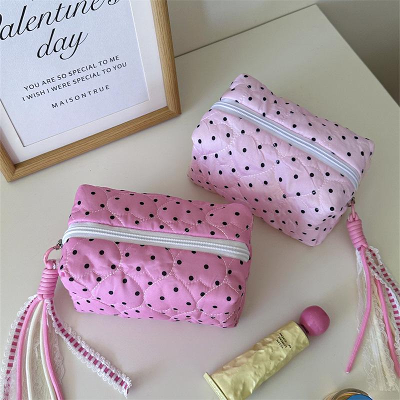 Polka Dot Heart Quilted Makeup & Skincare Travel Bag - Large Capacity with Zipper