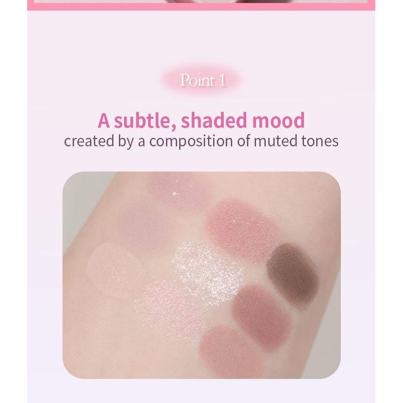MACQUEEN - Палитра теней Shade Mood Muted Potion
