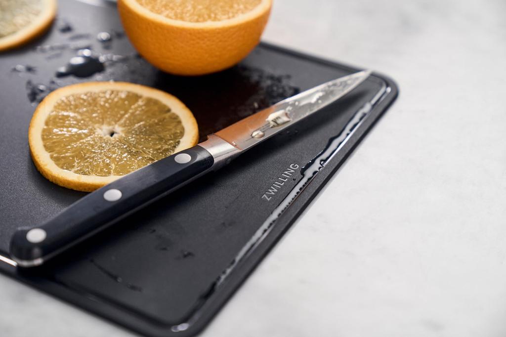 ZWILLING Набор из 2 разделочных досок из ТПУ S/M - Черный, Устойчивый к царапинам, Безопасный для посудомоечной машины, Антибактериальный [Официальный японский продавец] Z1033-050