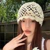 Весенне-летняя вязаная крючком шапка ручной работы для женщин, тонкая дышащая ажурная шапка, модная ретро нишевая шапка-пуловер