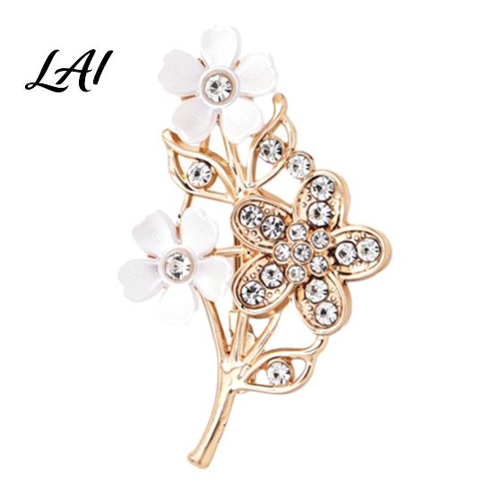 Coats Jewelry Rhinestone Flower Brooch Pin Bling Floral Lapel Pin for Women Coat Shirt Sweater Dress Decorative Accessory Badge