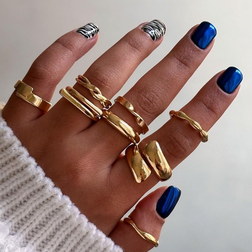 Geometric Metal Ring Set For Women With Electroplated Finish For Fashionable Summer Wear