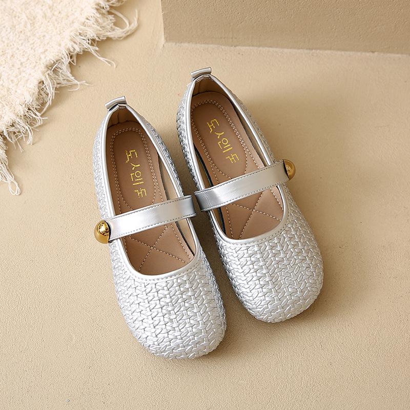 Модные туфли Мэри Джейн женские 2025 весна и осень новые универсальные на плоской подошве с мелким вырезом одинарные туфли туфли Дуду