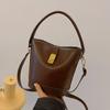 Fashionable Winter 2023 Vintage Casual Bucket Bag Soft Retro Pu Crossbody