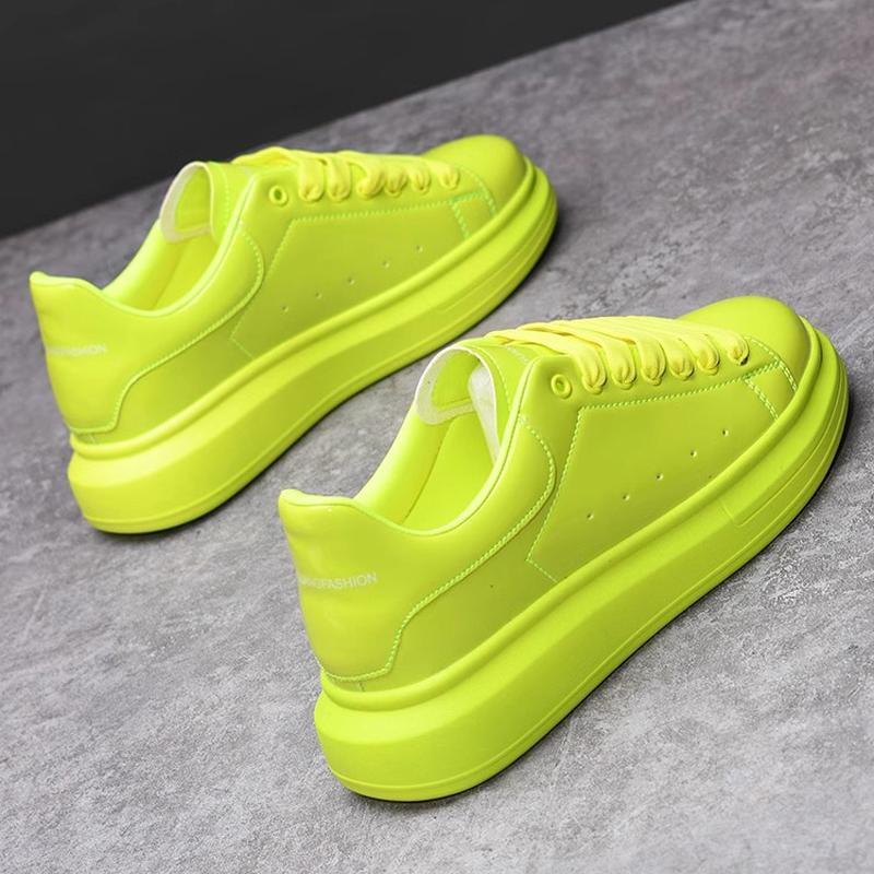 Модные брендовые мужские туфли черные глянцевые повседневные мужские туфли 2024 весна и осень новый стиль белые туфли модные кроссовки для пары