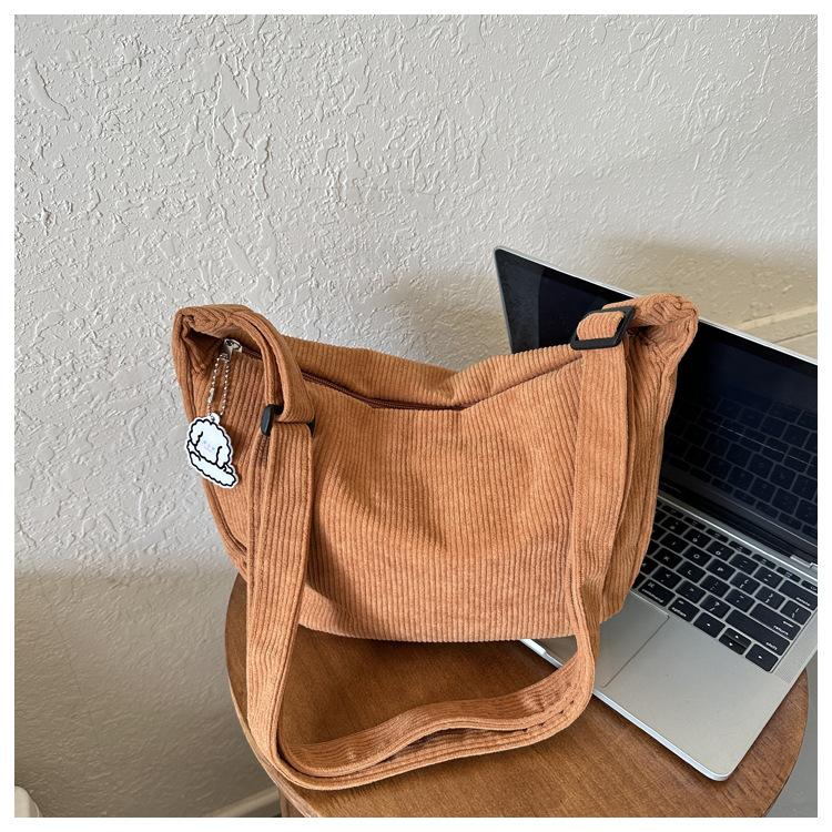 Высококачественная текстура классическая однотонная сумка через плечо для женщин Ins Niche модная маленькая квадратная сумка сумка через плечо