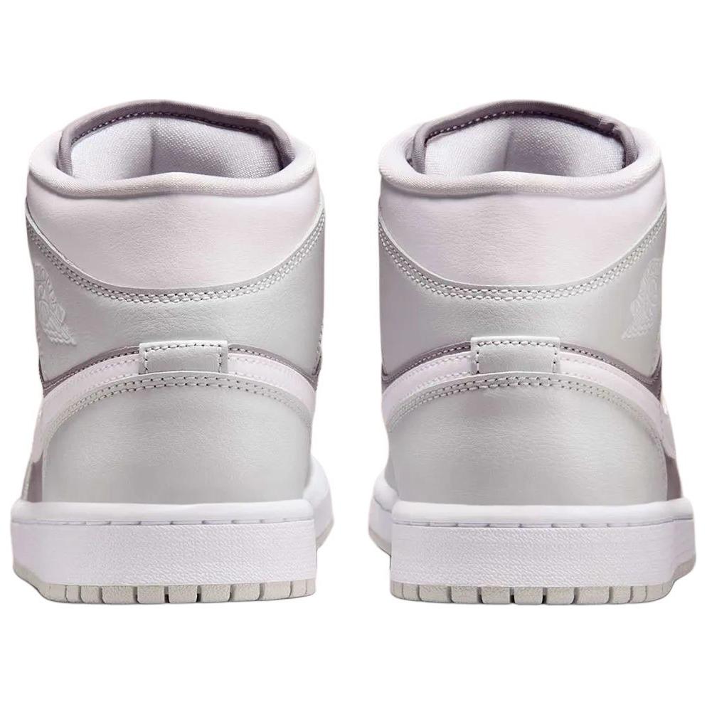 Jordan 1 Женская модель BQ6472-008 Atmosphere Grey