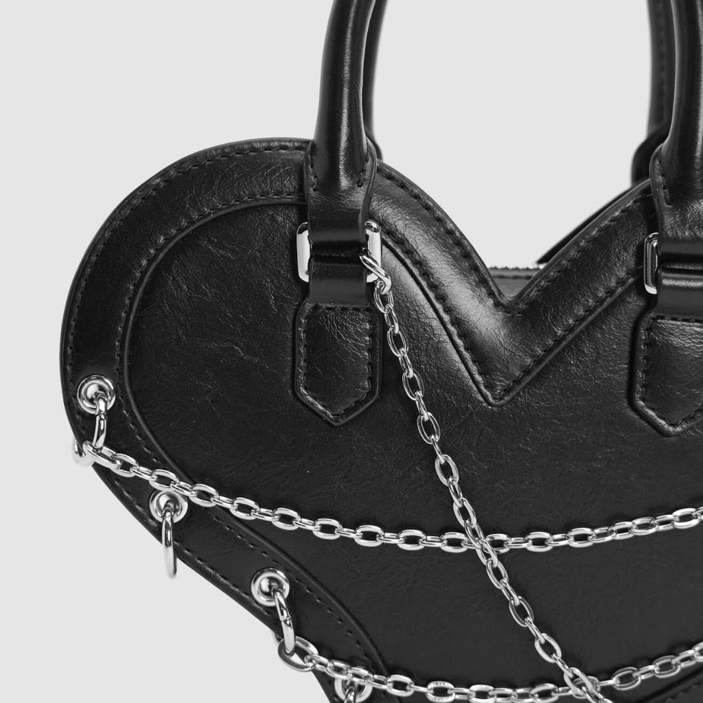 Новая женская сумка через плечо в стиле панк-рок в форме сердца, черная, длина 18,5, толщина 6,5 см, высота 13,5