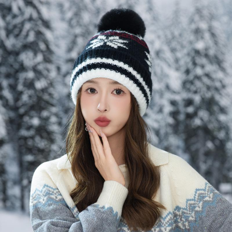 Korean Version of Autumn and Winter Hat for Women's Big Head Knitted Wool Hat Rabbit Fur Plus Velvet Warm Hat High End Sense Bag Head Hat