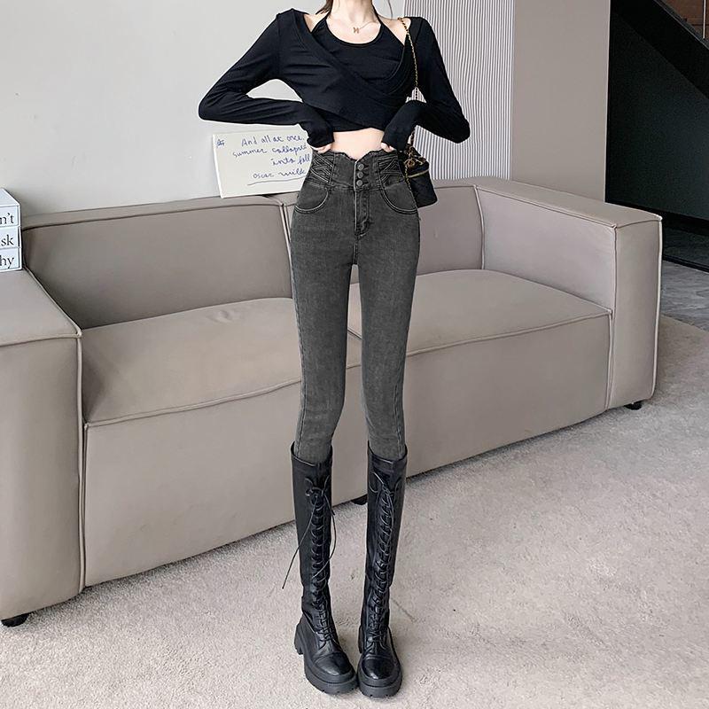 Женские черные узкие джинсы с застежкой на пуговицы и ультра-высокой талией, приподнимающие бедра