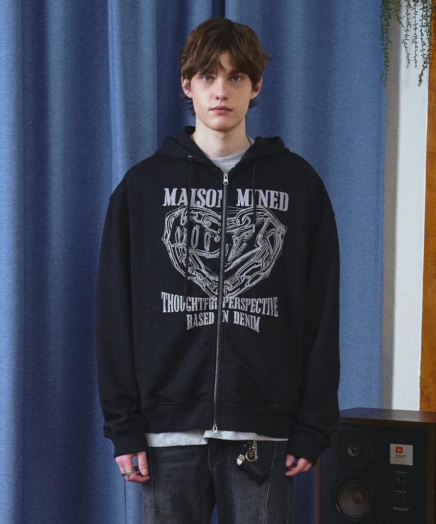 Maison Mined Толстовка с капюшоном на молнии с рисунком-зарисовкой сердца Черная