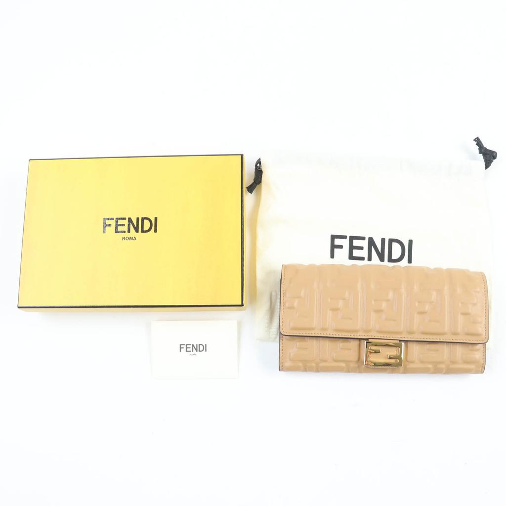 Fendi Кошелек FFMetal Багет Континентальный Кожаный Длинный Кошелек с 3D FF 8M0251 Б/У