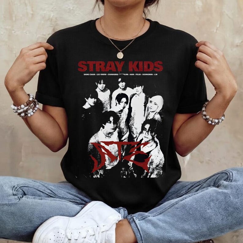 Ретро футболка Stray Kids Kpop Графика, Футболка Stray Kids Альбом Karma, Футболка Stray Kids Ceremony, Stray Kids Dominate SKZOO Мировой Тур 2026