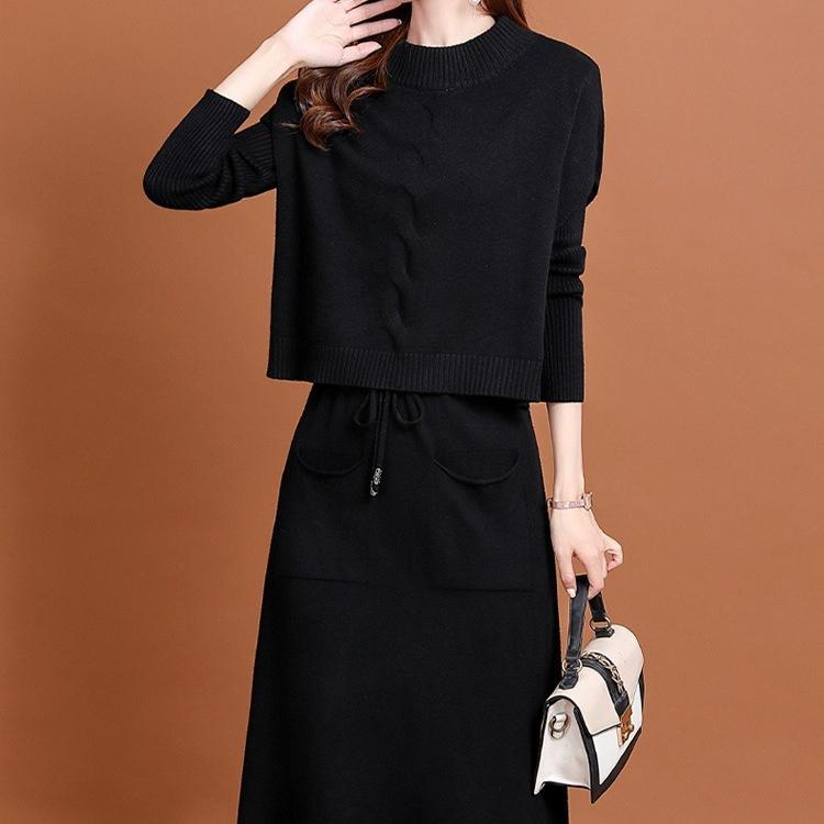 Вязаное платье для женской осени и зимы в корейском стиле с приталенным силуэтом, комплект из двух частей, свитер, однотонное, с длинным рукавом, повседневное платье-свитер