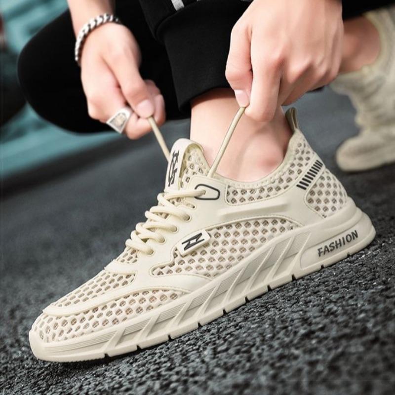 2024 Men's Mesh Sneakers Lightweight Running Shoes Summer Mesh Sneakers Breathable Thick Sole Comfort Trainers Chaussure Homme