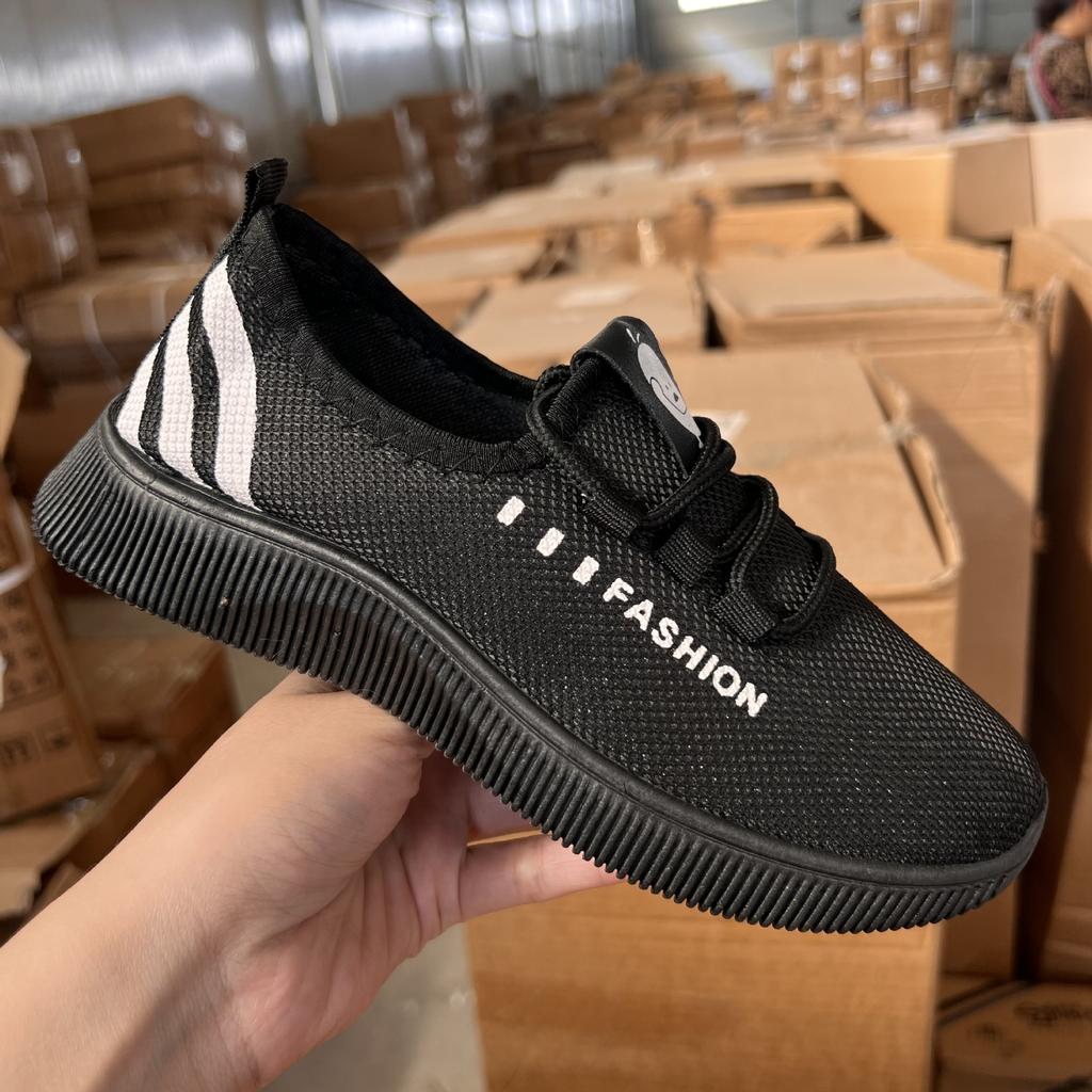Old Beijing cloth shoes women's sneakers Korean version of casual breathable running shoes mother shoes soft-soled shoes
