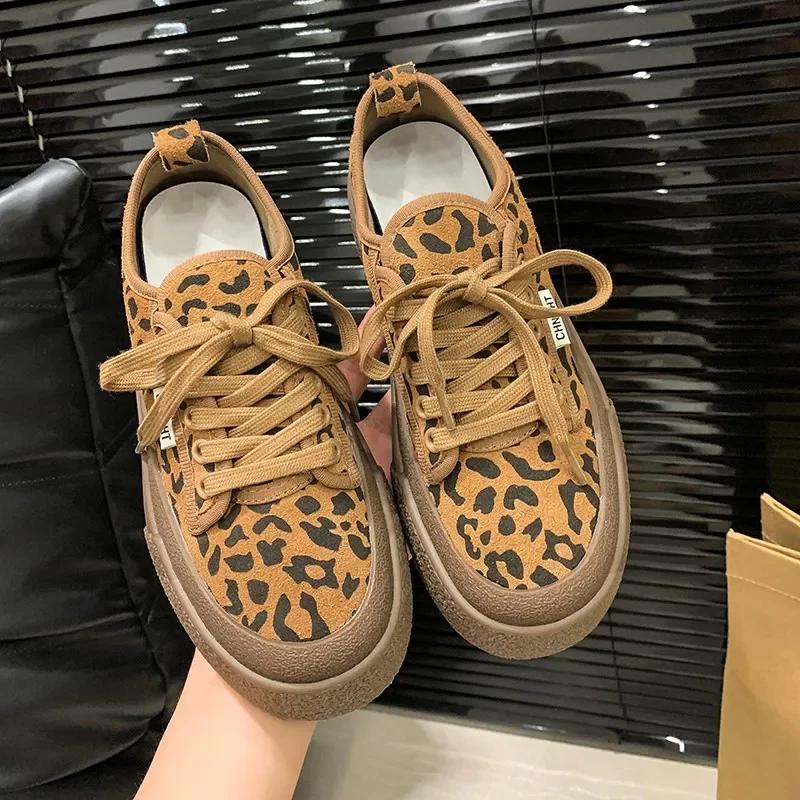 Autumn New Flat Shoes Women's Round Head Front Strap Leopard Print Anti-slip Wear Comfortable Thick Sole Low Top Shoes