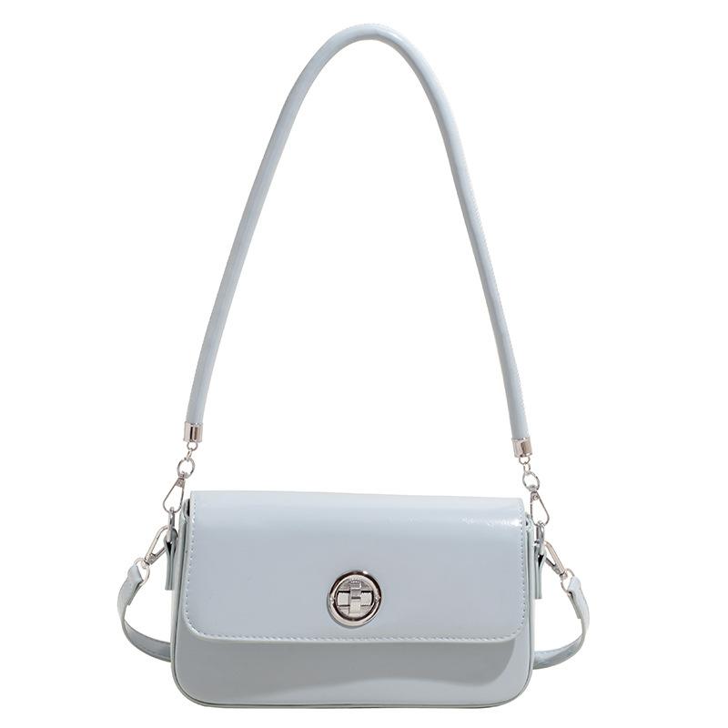 Spring and summer trend new simple and fashionable women's small square bag casual versatile high sense commuting solid color messenger bag