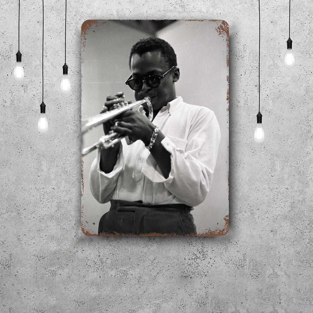Miles Davis Vintage Metal Tin Signs Posters Decor Retro Metal Plaque Wall Art Decor for Garage Bar