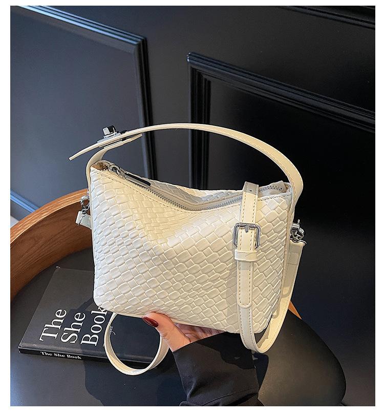 Популярный в этом году женский плетеный дизайн сумки, корейская версия, сумка-мессенджер, зарубежный стиль, сумка для通勤, женская новая темпераментная одинарная